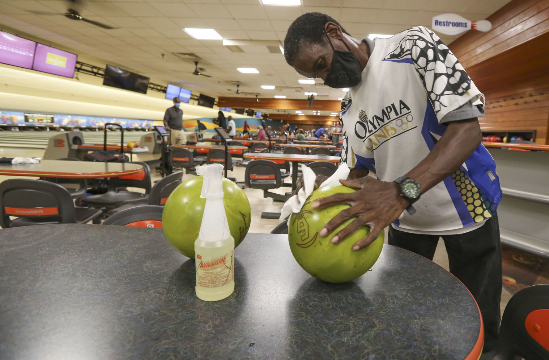 Bowling during pandemic at Olympian Lanes